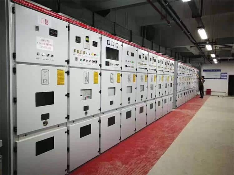 Illustration accompanying What Is a Switchgear Panel? Types and Prices