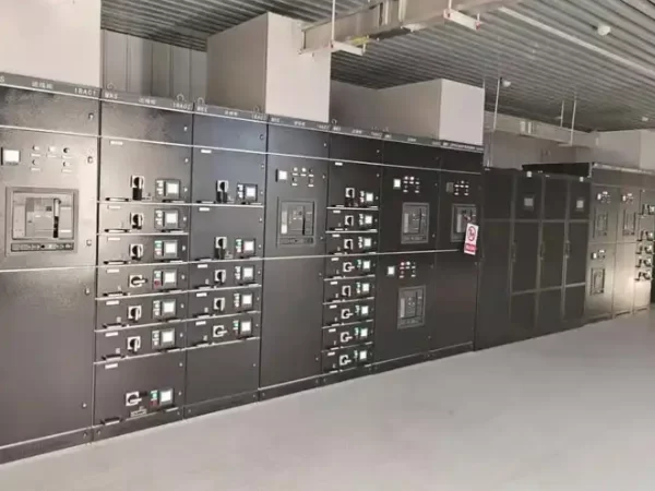 Illustration accompanying Metal-Enclosed Switchgear Types, Selection, and Differences from Metal-Clad Switchgear and GIS